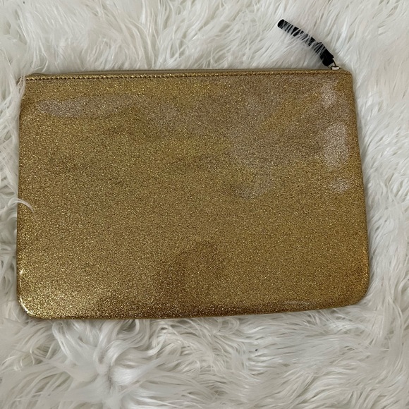 BRAND NEW KATE SPADE GOLD CLUTCH/WALLET/MAKE-UP BAG W/O TAG - Picture 2 of 3